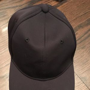Lululemon black cap - womens